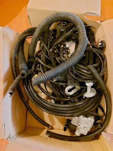 Yanacaq sistemlərinin digər detalları: Məhsul: Avtomobil üçün LPG (qaz) avadanlığı komplekti Tərkib: - SAKA — 9