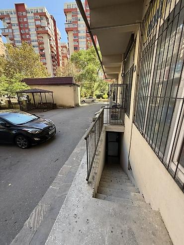 İcarəyə ofislər: ÇOOOX TƏCİLİ NEFCİLƏRDƏ KUPÇALI interturan mebel evinin yanında 18 kv -da lalafo.az — 11 İcarəyə ofislər: ÇOOOX TƏCİLİ NEFCİLƏRDƏ KUPÇALI interturan mebel evinin yanında 18 kv — 11