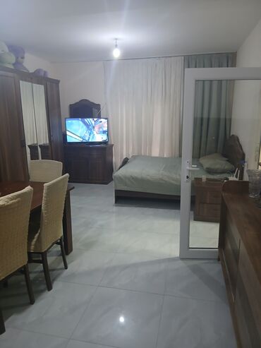 Torpaq sahələrinin satışı: Tikinti — 12