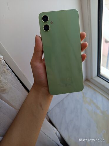 samsung a8 plus qiymeti: Samsung Galaxy A05, 128 ГБ, цвет - Зеленый, Сенсорный, Две SIM карты, Face ID
