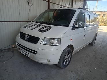 Voyah: Volkswagen Transporter: 2004 г., 2.4 л, Автомат, Бензин, Минивэн — 4