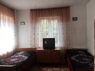 Продажа домов: Дом, 100 м², 6 комнат, Собственник, Старый ремонт — 10