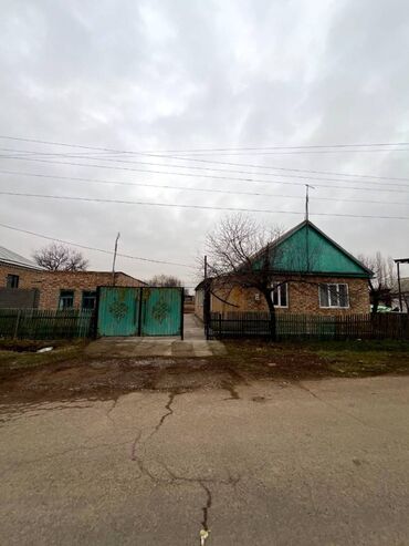 Продажа домов: Дом, 50 м², 4 комнаты, Агентство недвижимости, Косметический ремонт — 1