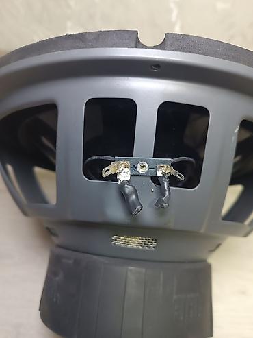 сабвуфер 12: Сабвуфер JBL GT5-S12 (12") - Диаметр: 12 дюймов (30 см) - Импеданс: 4 — 2
