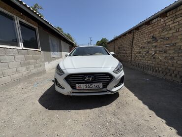 транспорт автомобиль: Hyundai Sonata: 2018 г., 2 л, Автомат, Газ, Седан