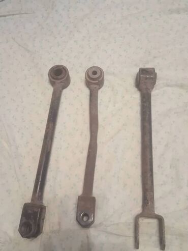 Другие автозапчасти: Nissan Maxima А34 Остались запчасти: -Нижняя подушка двигателя -Датчик — 10