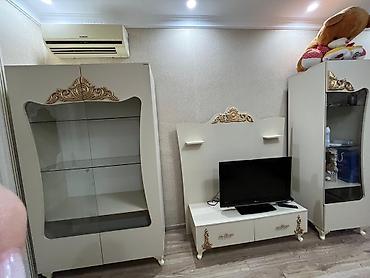 Yataq otağı dəstləri: Klassik üslubda mebel dəsti - Rəng: krem (açıq bej) – qızılı dekor — 3