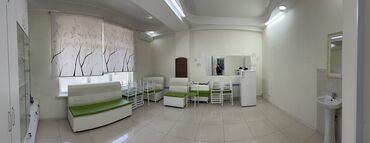 аренда помещения для кофейни: Ижарага берем Салондогу кабинет, 32 кв. м, Каш чебери үчүн, Визажист үчүн, Лешмейкер үчүн