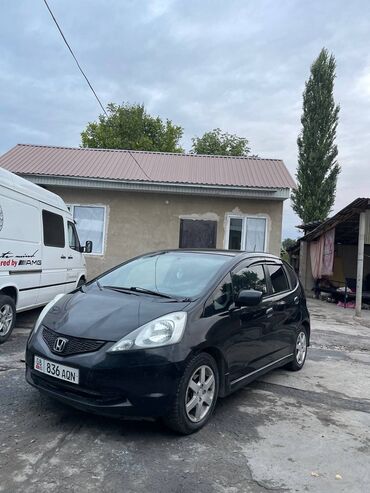 портер 1 сатып алам: Honda Fit: 2009 г., 1.5 л, Типтроник, Бензин, Хетчбек