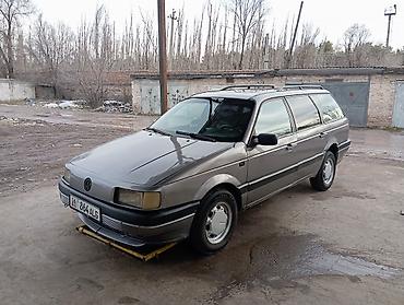 Volkswagen: Volkswagen Passat: 1989 г., 1.8 л, Механика, Бензин, Универсал — 9