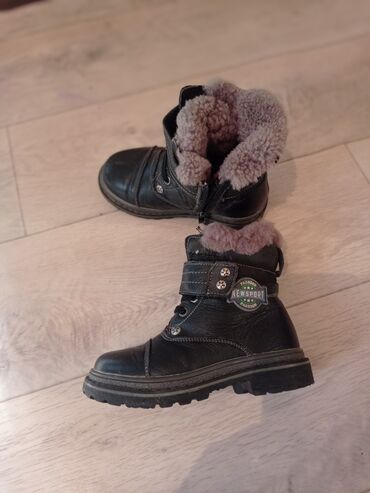 детская обувь для дома: При покупки обуви, дом. тапочки в подарок Фирма Pafi, теплые сапоги