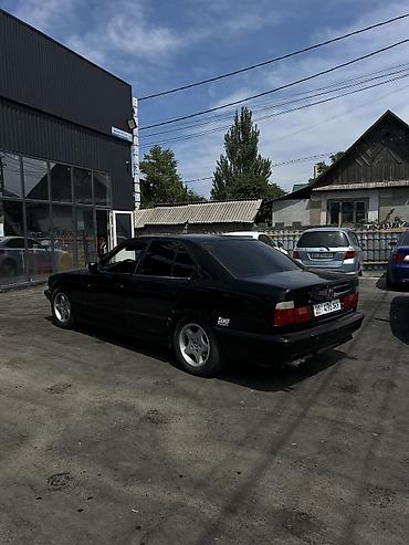 е34 широкий: BMW 5 series: 1991 г., 2.5 л, Механика, Седан — 8