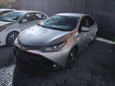 Toyota: Toyota Auris: 2020 г., 1.8 л, Вариатор, Гибрид, Хетчбек