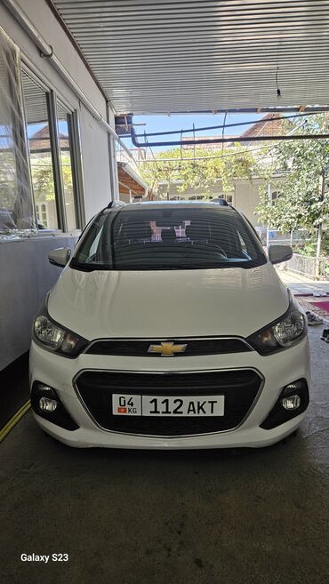 авто соболь: Chevrolet Spark: 2016 г., 1 л, Автомат, Хэтчбэк