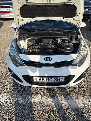 Kia: Kia Rio: 1.4 л | 2012 г. Хэтчбэк — 8