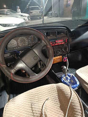 wv caddy: Volkswagen Passat Variant: 1988 г., 1.8 л, Универсал — 10