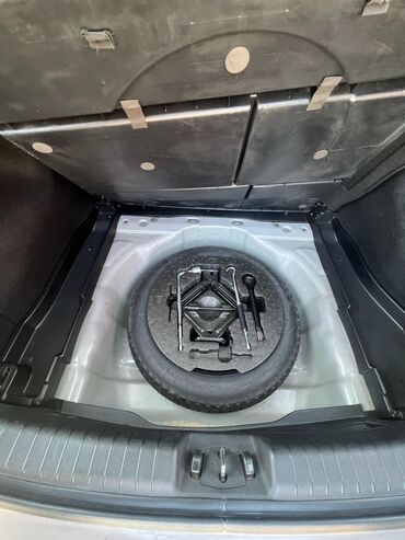 Kia: Kia Ceed: 1.6 l | 2007 il Hetçbek — 3