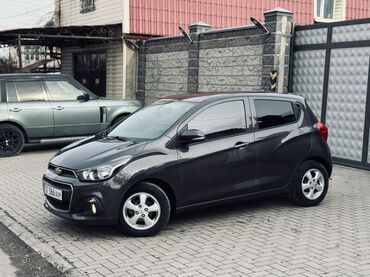 Chevrolet: Chevrolet Spark: 2016 г., 1 л, Автомат, Бензин, Хэтчбэк — 3