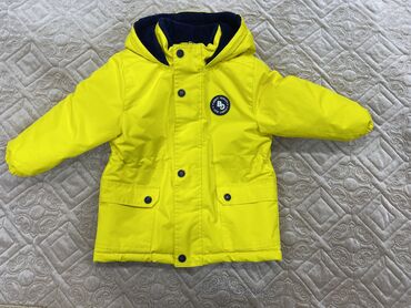 для детей: Продаю зимнюю детскую куртку на мальчика 2 - 2,5 года, хорошего