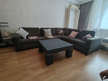 Künc divan, İşlənmiş, Açılmayan, Bazasız, Vеlur parça, Çatdırılma yoxdur lalafo.az -da Künc divan, İşlənmiş, Açılmayan, Bazasız, Vеlur parça, Çatdırılma yoxdur