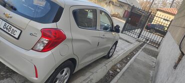 Chevrolet: Chevrolet Spark: 2018 г., 0.1 л, Вариатор, Бензин, Хэтчбэк — 1