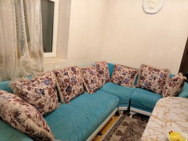 Divanlar: Künc divan, İşlənmiş, Çatdırılma yoxdur