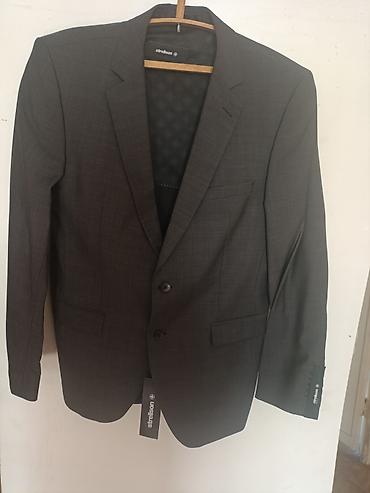 Костюмы: Продам новый костюм, пиджак и брюки премиум класса.Размер 48 евро — 2
