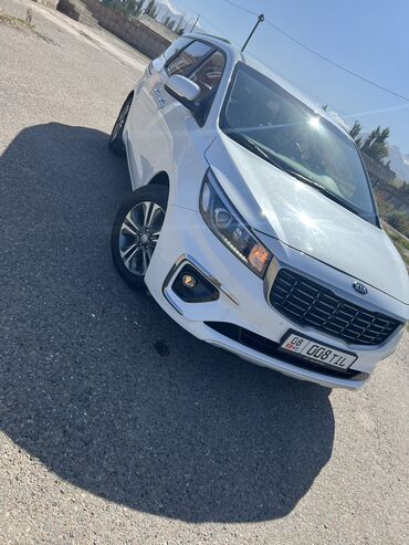 вит машина: Kia Carnival: 2019 г., 2.2 л, Типтроник, Дизель, Минивэн