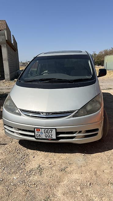 Toyota Estima: 2002 г., Автомат, Газ