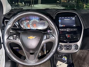 mersedes 203: Chevrolet Spark: 2019 г., 0.1 л, Автомат, Бензин, Хэтчбэк — 8