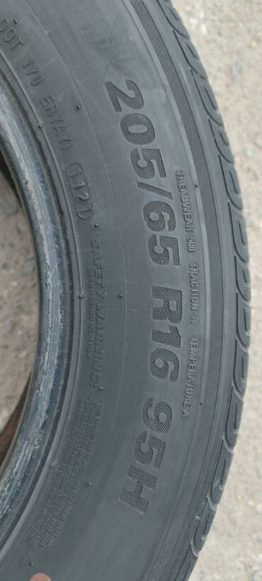 r18 disk: İşlənmiş Şin Kumho 205 / 65 / R 16