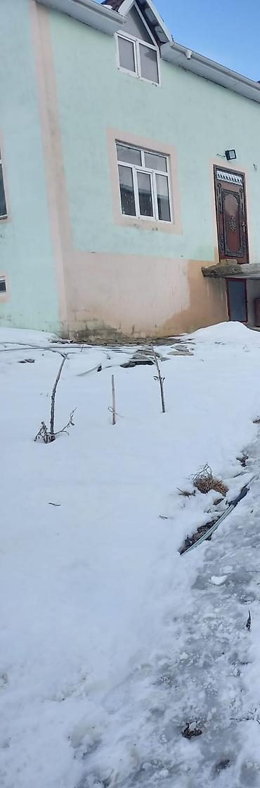 ev alqi satqisi kirayesi: Razılaşma yolu ilə aşaqi qiymət salmaq olar . otaqlar 2 çi mərtəbə — 1