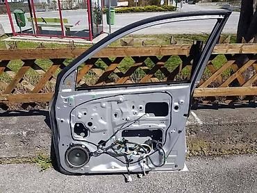 digalka za kola: VRATA ZA TOYOTA RAV 4 OD 2006. DO 2023. GOD. | Svi delovi za Toyota — 2