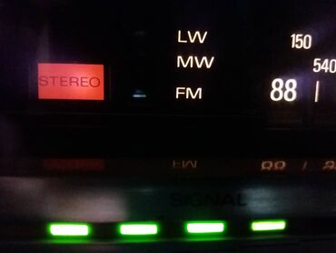 Pojačala i prijemnici: Sanyo fmt-303L. 
ispravan tjuner. 
fixno 35e — 4