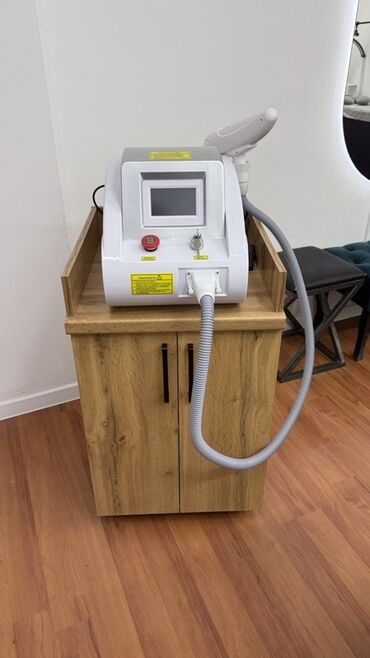 оборудование для ip телефонии модуль расширения настольные: Профессиональный аппарат лазер Особенности: - Компактный настольный