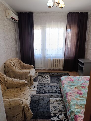 частный дом на долгий срок: Сдается светлая меблированная однокомнатная квартира Описание: -
