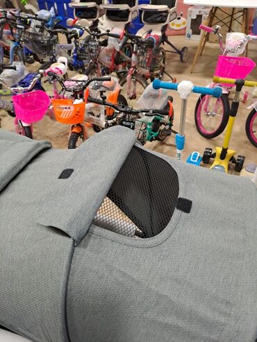 Əkizlər üçün arabalar: Əkizlər üçün araba, Kidilo, Yeni, Yaş: 12-18 ay, Ödənişli çatdırılma — 6