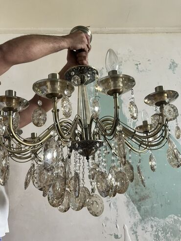 lüstra: Çılçıraq, 10 və daha çox lampa, Xrustal