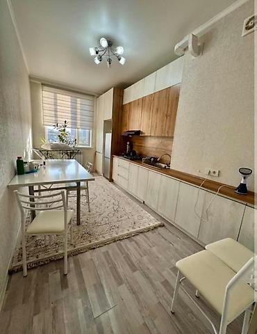 Продажа квартир: 1 комната, 35 м², ул. Горького / Алматинка 5 этаж, Евроремонт — 2