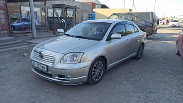 дом на колосах: Toyota Avensis: 2003 г., 2 л, Автомат, Бензин, Седан