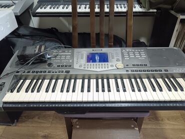 elektro piano yamaha: Sintezator, Yamaha
