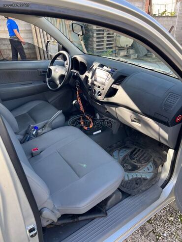 Toyota: Toyota Hi-Lux: 2.4 l. | 2008 έ. Πικάπ — 3