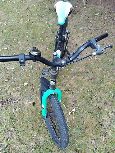 velosiped ural: 20 ilk super vəziyyətdədir bir balaca tekerlerin havasi azdi normal — 2