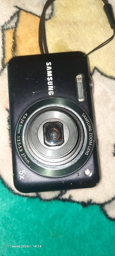 se electronics: Компактная цифровая камера Samsung ES75 + портативная мини‑колонка — 1