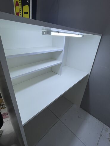 Digər kommersiya daşınmaz əmlakı: Neftçilər metrosunun çıxışında mağaza icarəyə verilir — 5