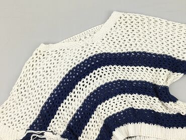 czarne sandały z pomponami: Women`s poncho, size One size