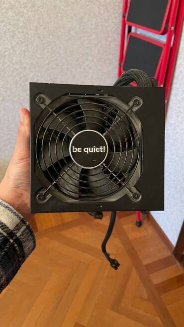 Qida blokları: Qida bloku be quiet!, 700 W — 5