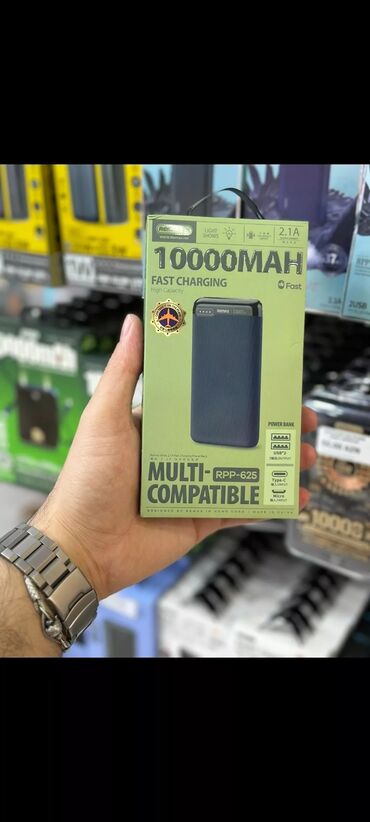 где можно купить повер банк: Power bank 10000 mha Qiməti -20azn Metrolara çatırılma pulsuz