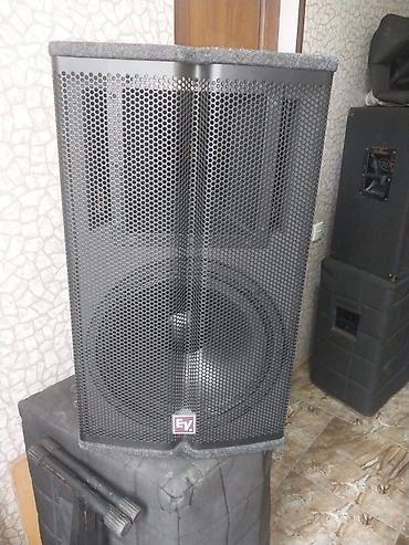 Audio: Elektro-Voice (EV) pasif akustik sistem – səsgücləndirici kolonka — 1