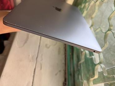 pad 6: MacBook Pro 13" (2019, Two Thunderbolt 3 ports), цвет Space Gray — 6